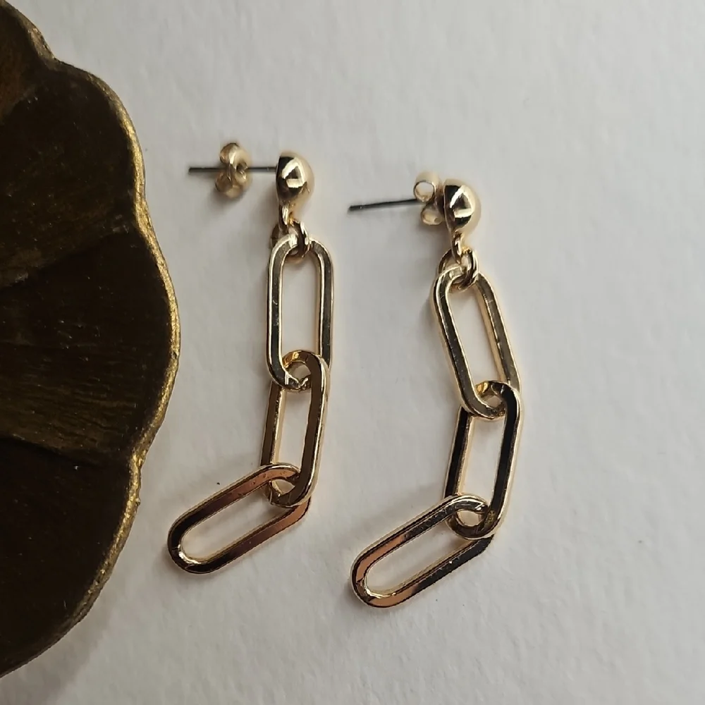 HENRIGIRL Jewlery Lot - Picture 3 of 11